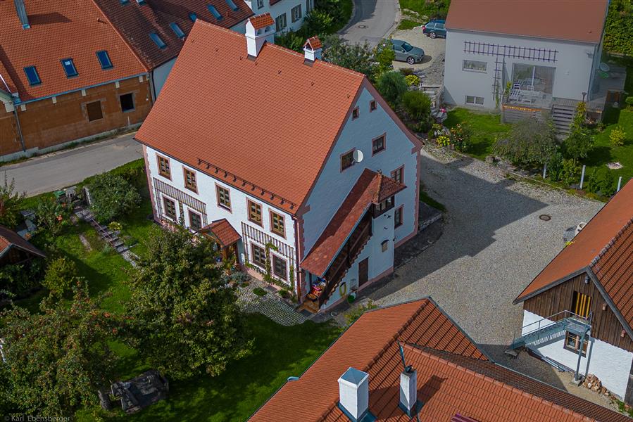 ehem. Pfarrhof Göbelsbach: Wohnhaus (Foto: Ebensberger)